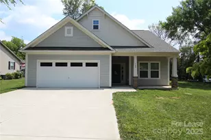300 Commodore Loop, Mooresville, NC 28117 - Photo 1