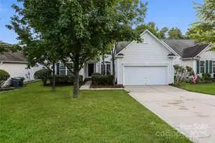3422 Balsam Tree Dr, Charlotte, NC 28269 - Photo 1
