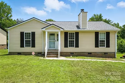 8106 Strawberry Point Drive, Charlotte, NC 28215 - Photo 1