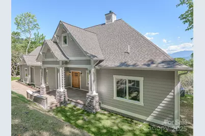 62 Sharp Road W, Black Mountain, NC 28711 - Photo 1