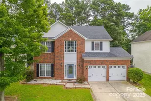 9910 Sandman Ln, Charlotte, NC 28216 - Photo 1