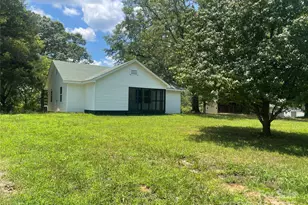 576 Morrow Motor Rd, Forest City, NC 28043 - Photo 1