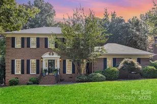 10329 Hollybrook Dr, Charlotte, NC 28277 - Photo 1