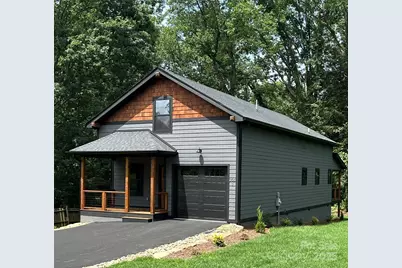 203 1 S Oconeechee Avenue, Black Mountain, NC 28711 - Photo 1