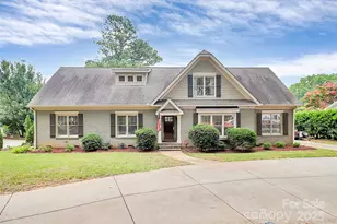 427 Lansdowne Rd, Charlotte, NC 28270 - Photo 1