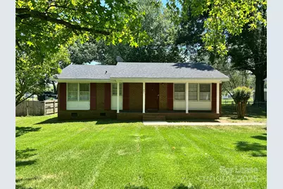 821 Brookwood Drive, Mooresville, NC 28115 - Photo 1