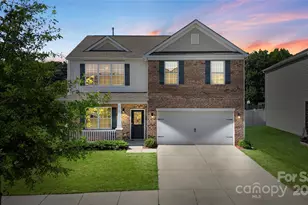 7025 Pennyroyal Wy, Charlotte, NC 28216 - Photo 1