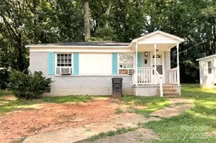2624 Remington St, Charlotte, NC 28216 - Photo 1