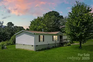 28 Edith Ln, Black Mountain, NC 28711 - Photo 1