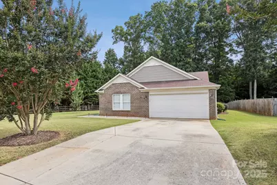 1909 Leesburg Drive, Clover, SC 29710 - Photo 1