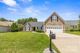 30 Morning Mist Rd, Fletcher, NC 28732 - Photo 1