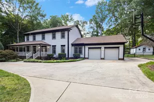 10700 Chestnut Hill Dr, Matthews, NC 28105 - Photo 1