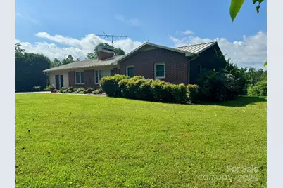 2852 Old Highway 60 Road, Wilkesboro, NC 28697 - Photo 1