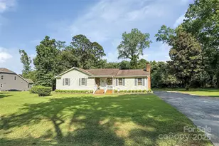 218 Wright St, Gastonia, NC 28056 - Photo 1