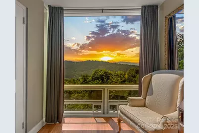 647 Town Mountain Road #505, Asheville, NC 28804 - Photo 1
