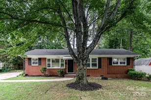 2314 Westerly Hills Dr, Charlotte, NC 28208 - Photo 1