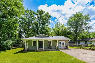 94 Fairhaven Street, Clyde, NC 28721 - Photo 1