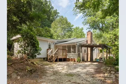 182 Glendale Avenue, Hendersonville, NC 28739 - Photo 1