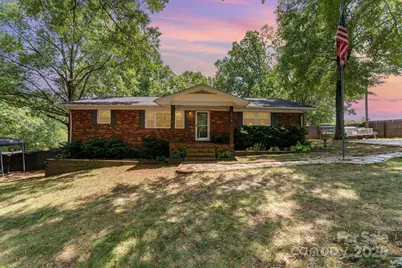 1018 Michigan Street, Kannapolis, NC 28083 - Photo 1