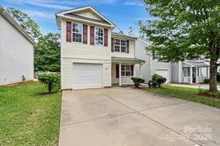 2331 Reid Oaks Dr, Charlotte, NC 28208 - Photo 1