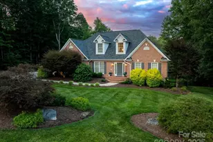 2441 Thornfield Dr, Lenoir, NC 28645 - Photo 1