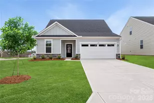 955 Exeter Dr, Sherrills Ford, NC 28673 - Photo 1