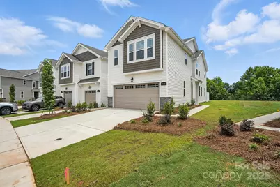 7140 Hodges Meadow Lane, Charlotte, NC 28213 - Photo 1