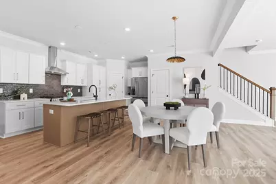 432 W Cama Street, Charlotte, NC 28217 - Photo 1