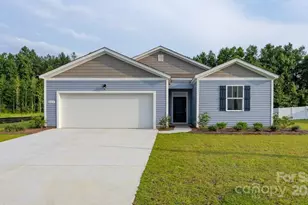 49 Woodvale Dr, Waynesville, NC 28786 - Photo 1