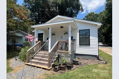 530 N Church Street, Mooresville, NC 28115 - Photo 1