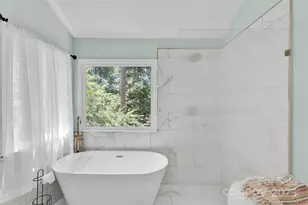 2725 Kirkholm Dr, Matthews, NC 28105 - Photo 1