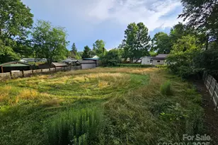 000 Allen Claire St, Hendersonville, NC 28792 - Photo 1