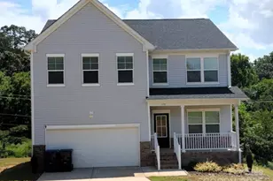 570 30th Ave Cir NE, Hickory, NC 28601 - Photo 1