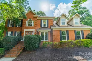 10424 Wyndham Forest Dr, Charlotte, NC 28277 - Photo 1