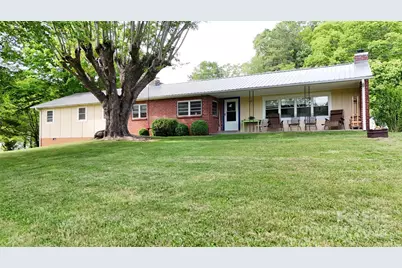 53 Windy Oaks Ridge, Burnsville, NC 28714 - Photo 1