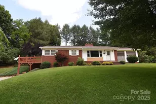 29 Belmont St, Canton, NC 28716 - Photo 1