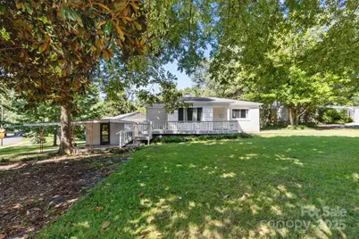 552 E Woodlawn Road, Charlotte, NC 28209 - Photo 1