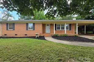 1579 S Oak Dr, Shelby, NC 28150 - Photo 1