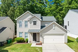 3122 Mallard Forest Dr, Charlotte, NC 28269 - Photo 1