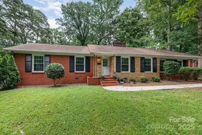 2734 Dunlavin Way, Charlotte, NC 28205 - Photo 1