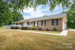 131 Patrick Rd, Gastonia, NC 28056 - Photo 1