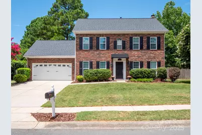 7601 Claiborne Woods Road, Charlotte, NC 28216 - Photo 1