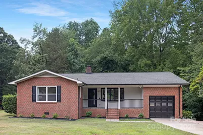 605 S Magnolia Street, Mooresville, NC 28115 - Photo 1