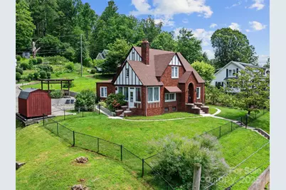 159 Pine Avenue, Spruce Pine, NC 28777 - Photo 1