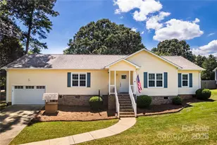 1082 Perth Rd, Troutman, NC 28166 - Photo 1