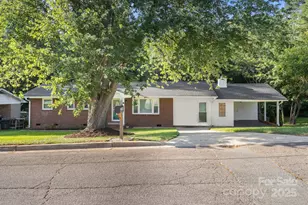 838 Carey Dr, Rock Hill, SC 29732 - Photo 1