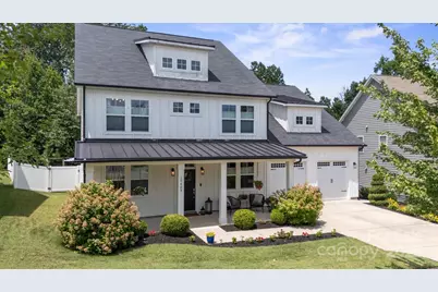 17423 Summers Walk Boulevard, Davidson, NC 28036 - Photo 1