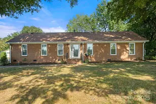 4305 Back Creek Church Rd, Charlotte, NC 28213 - Photo 1