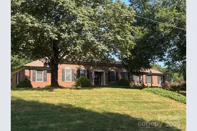 1201 Colonial Drive, Albemarle, NC 28001 - Photo 1