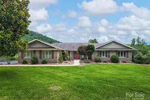 30 Beaumont Dr, Hendersonville, NC 28739 - Photo 1